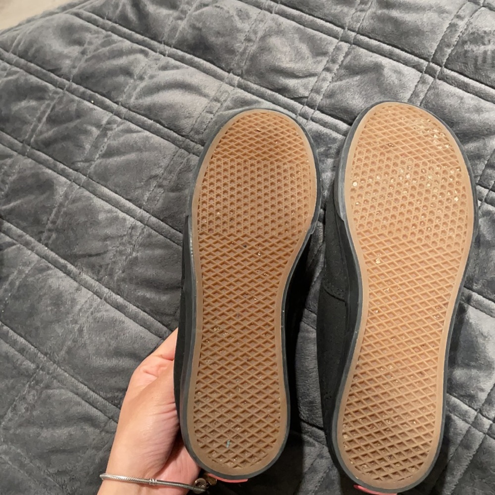Vans low tops - Picture 3 of 3